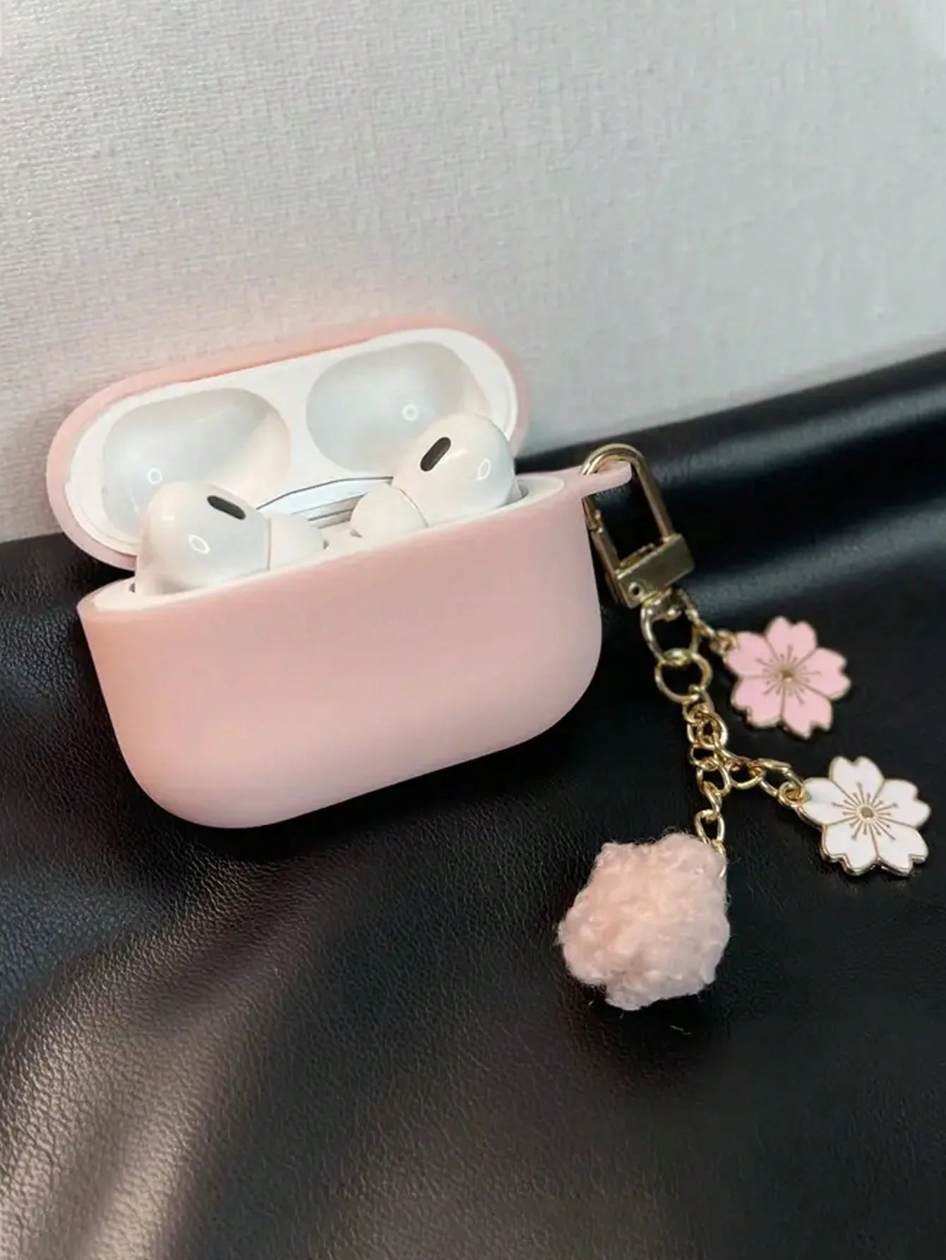 Case for AirPods 1/2/3/4 Earphone Cover Cute Flower Keychain Wireless Earbuds Case for Airpods Pro3/Pro2/Pro Protective Cases
